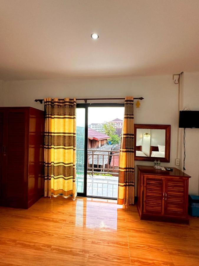 Vang Vieng Global Hostel Bagian luar foto