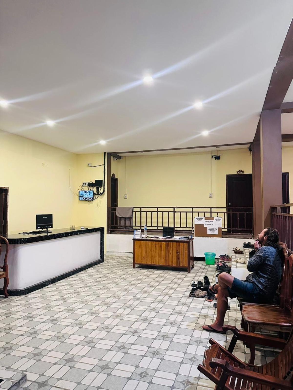 Vang Vieng Global Hostel Bagian luar foto