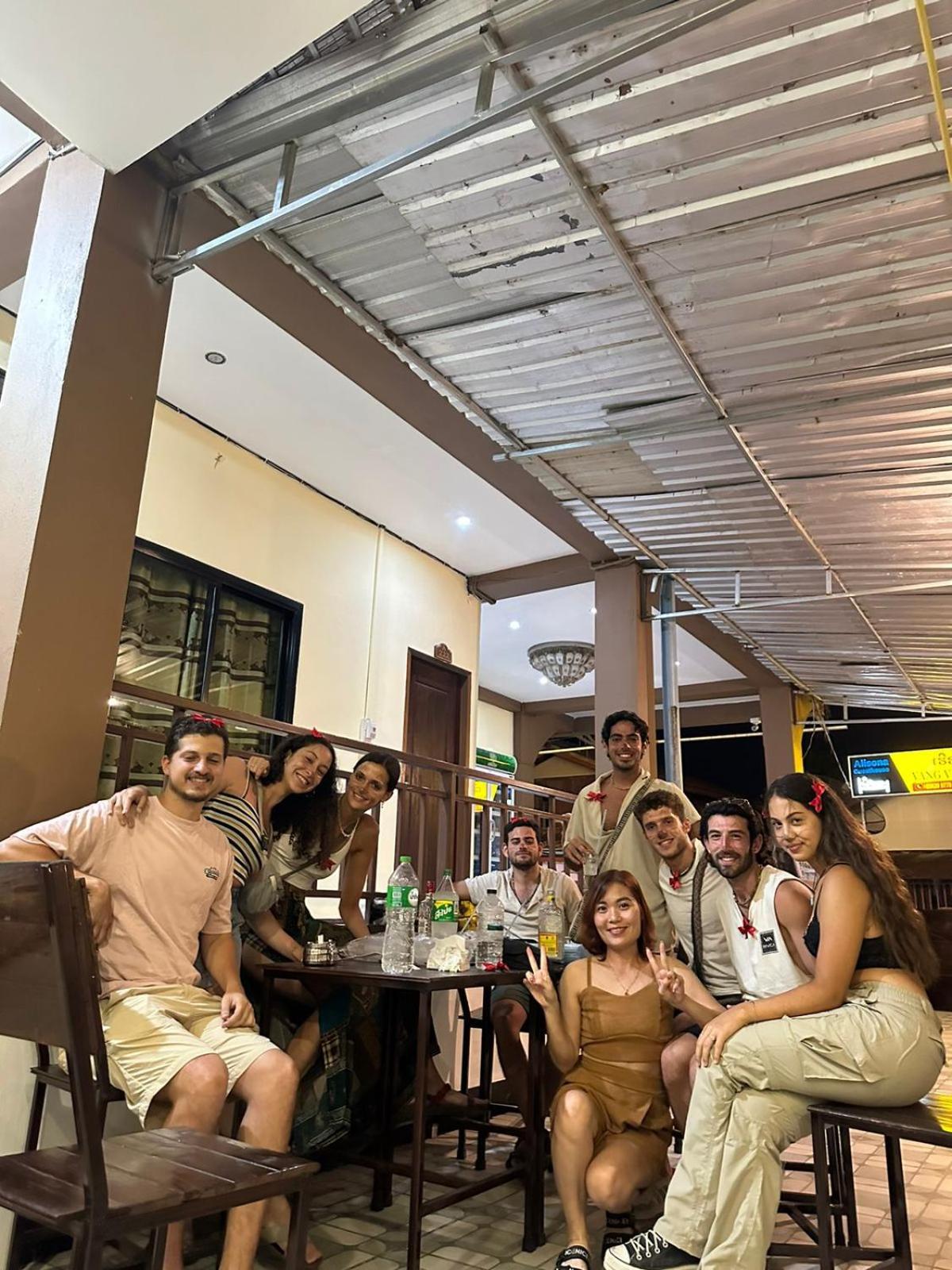 Vang Vieng Global Hostel Bagian luar foto