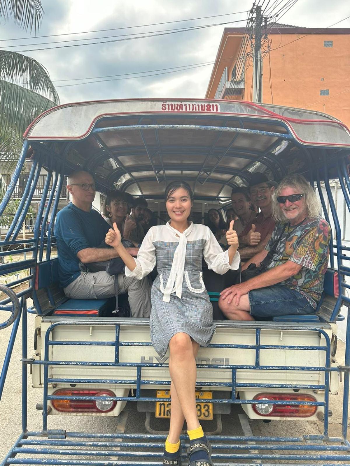 Vang Vieng Global Hostel Bagian luar foto