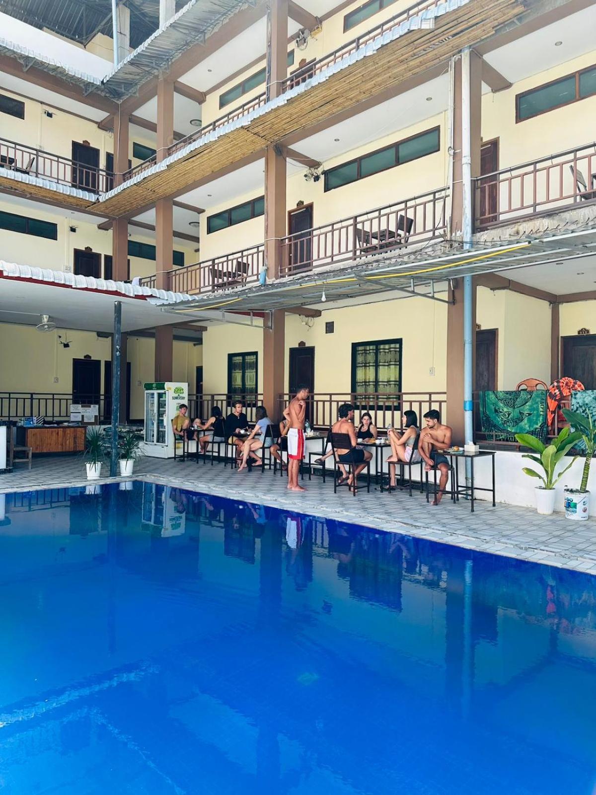 Vang Vieng Global Hostel Bagian luar foto
